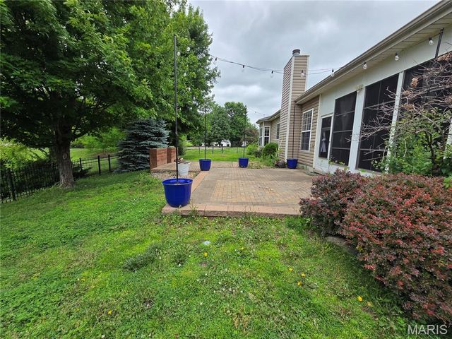 3406 Chippewa Drive, Belleville, IL 62221
