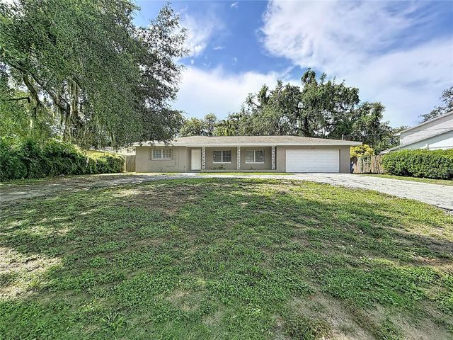 7123 WOODFIELD DRIVE, Tampa, FL 33617