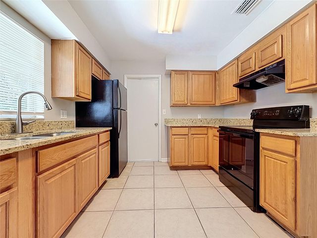 7123 WOODFIELD DRIVE, Tampa, FL 33617