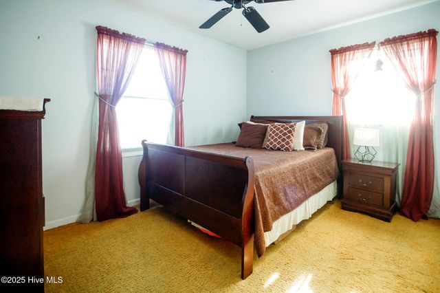 204 Oak Forest Drive NW, Sharpsburg, NC 27878