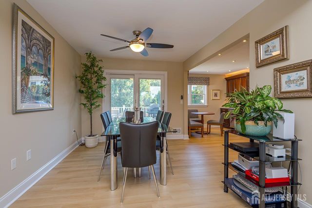 38 Holly Drive, Sayreville, NJ 08859