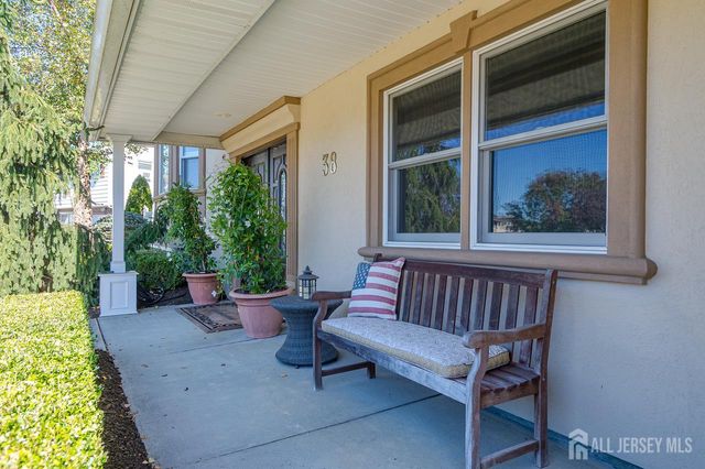 38 Holly Drive, Sayreville, NJ 08859