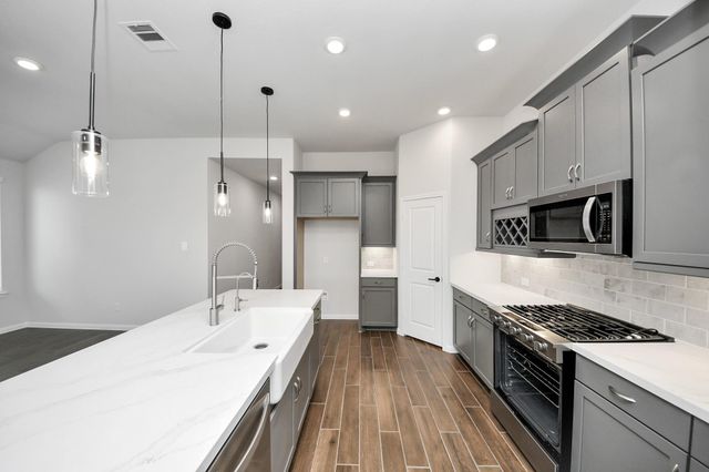 6723 Arabella Lakes Drive, Richmond, TX 77469