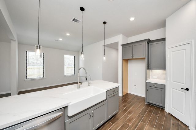 6723 Arabella Lakes Drive, Richmond, TX 77469