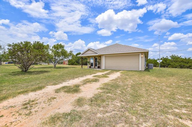 116 Parker CT, Liberty Hill, TX 78642