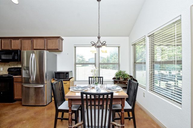 116 Parker CT, Liberty Hill, TX 78642