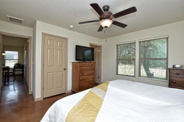 116 Parker CT, Liberty Hill, TX 78642