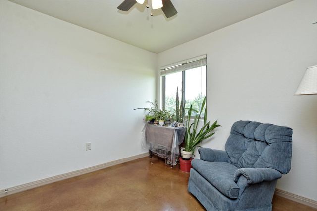 116 Parker CT, Liberty Hill, TX 78642