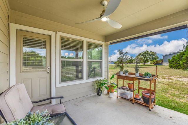 116 Parker CT, Liberty Hill, TX 78642
