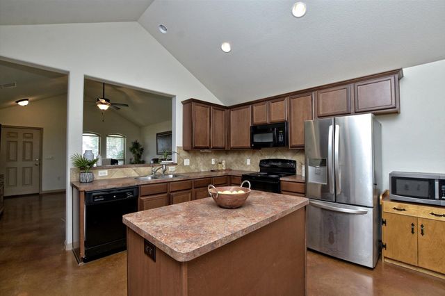 116 Parker CT, Liberty Hill, TX 78642