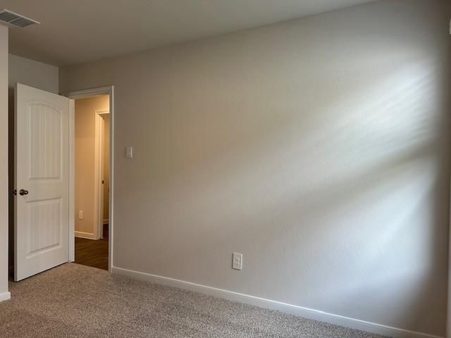 311 Darwin PL, Lockhart, TX 78644