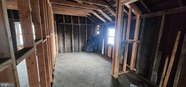 2014 W CENTER ST, Tremont, PA 17981