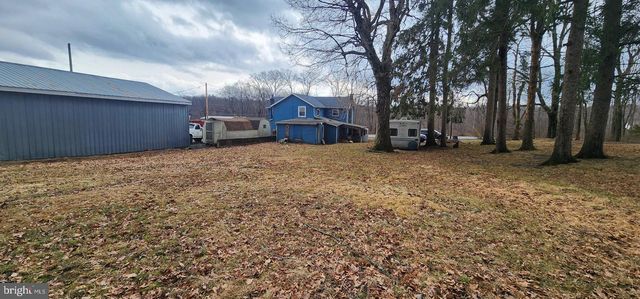 2014 W CENTER ST, Tremont, PA 17981