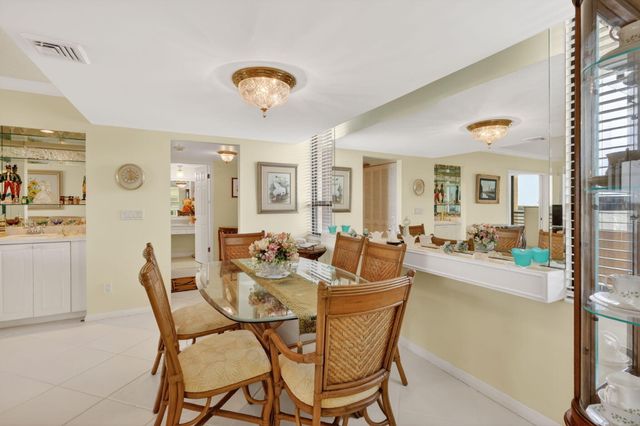 3382 NE Causeway Boulevard 7-403, Jensen Beach, FL 34957