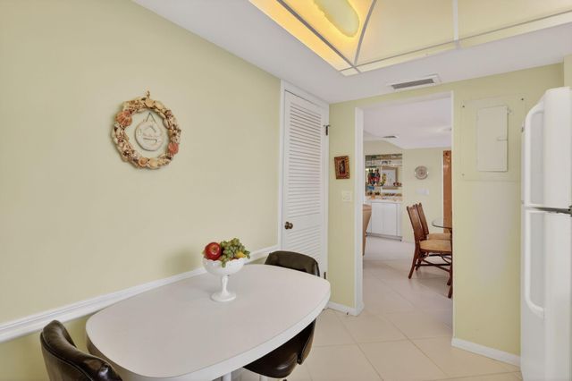 3382 NE Causeway Boulevard 7-403, Jensen Beach, FL 34957