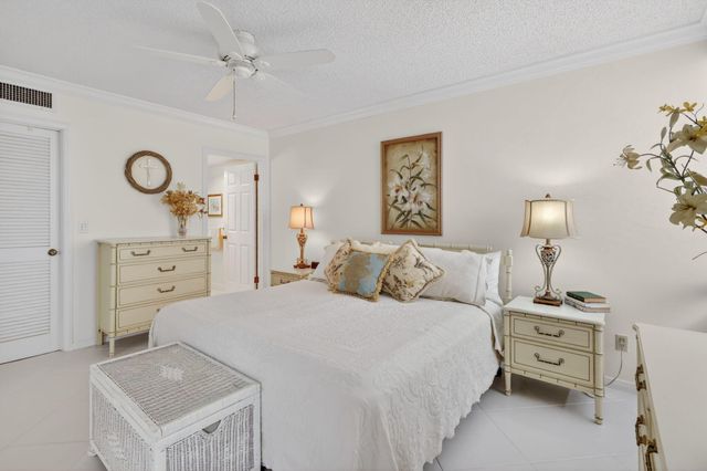 3382 NE Causeway Boulevard 7-403, Jensen Beach, FL 34957