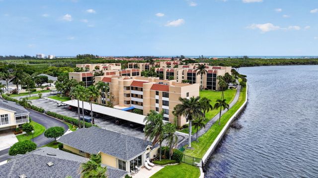 3382 NE Causeway Boulevard 7-403, Jensen Beach, FL 34957