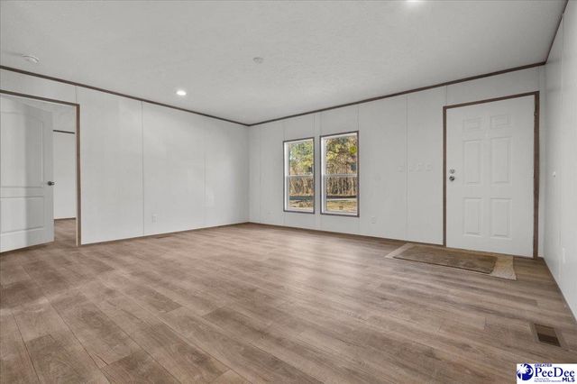 3525 Ballpark Rd., Effingham, SC 29541