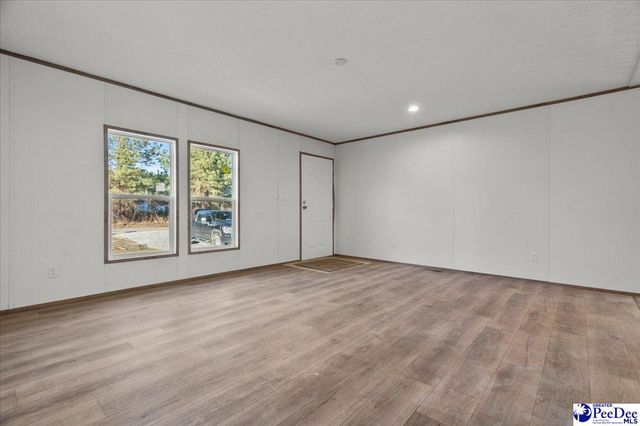 3525 Ballpark Rd., Effingham, SC 29541