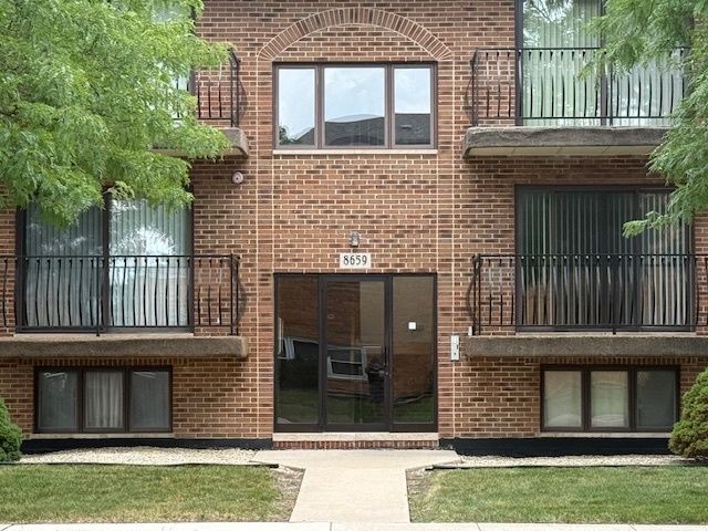 8659 Meade Avenue 1S, Burbank, IL 60459