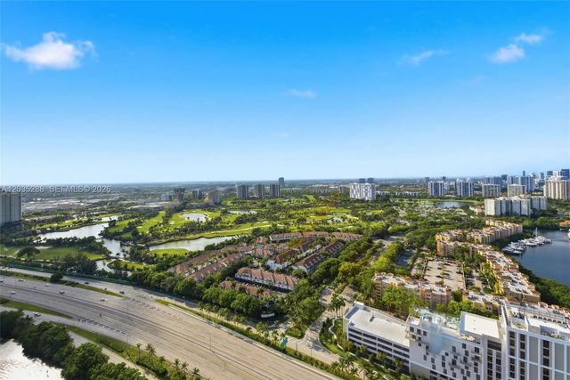 3500 Mystic Pointe Drive PH5, Aventura, FL 33180