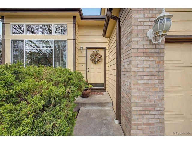 10015 Silver Maple Rd, Highlands Ranch, CO 80129