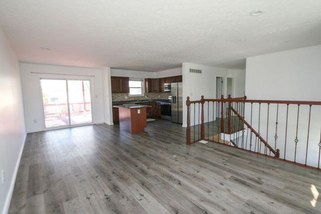 1080 Arapaho Avenue, Worthington, OH 43085