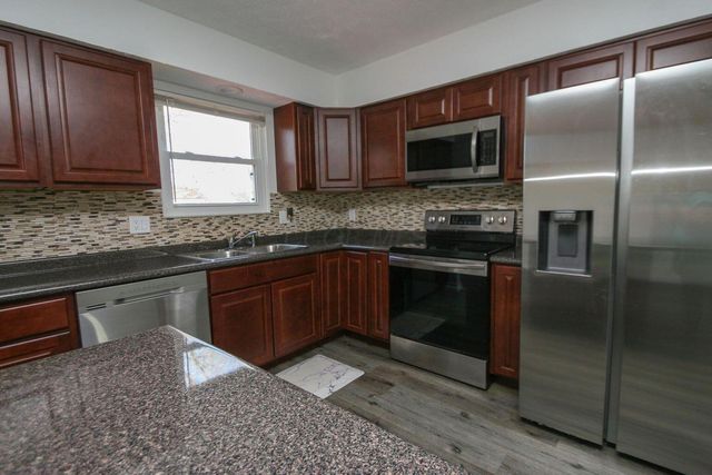 1080 Arapaho Avenue, Worthington, OH 43085