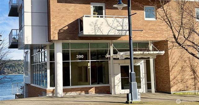 390 Washington Avenue, Bremerton, WA 98337