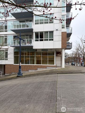 390 Washington Avenue, Bremerton, WA 98337