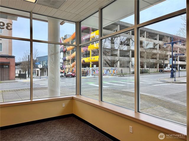 390 Washington Avenue, Bremerton, WA 98337