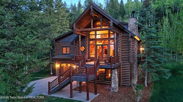 48 & 50 BLACKFOOT Trail, Victor, ID 83422