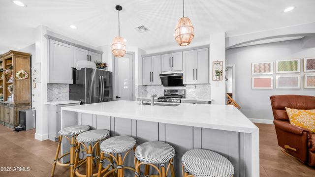 25084 N 68TH Avenue, Peoria, AZ 85383