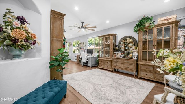 25084 N 68TH Avenue, Peoria, AZ 85383