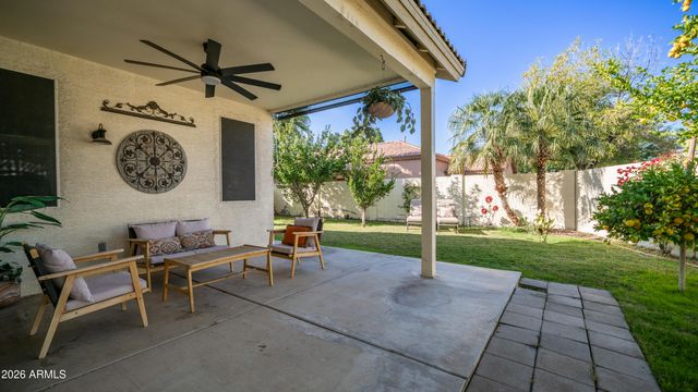 25084 N 68TH Avenue, Peoria, AZ 85383