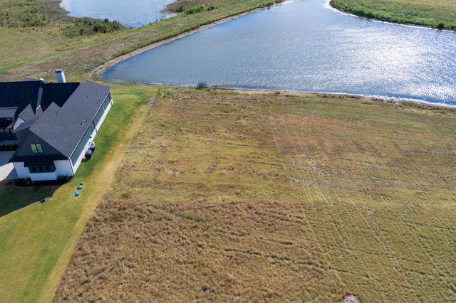 425 Sailview Court, Honey Grove, TX 75446