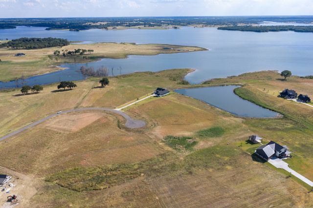 425 Sailview Court, Honey Grove, TX 75446