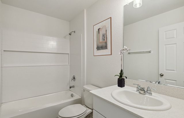 14061 Ladbroke Street, Pilot Point, TX 76258