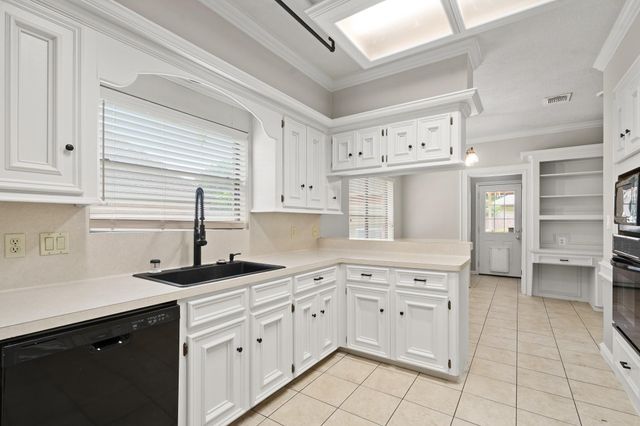 1402 Bittersweet Drive, Richmond, TX 77406