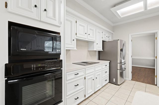 1402 Bittersweet Drive, Richmond, TX 77406