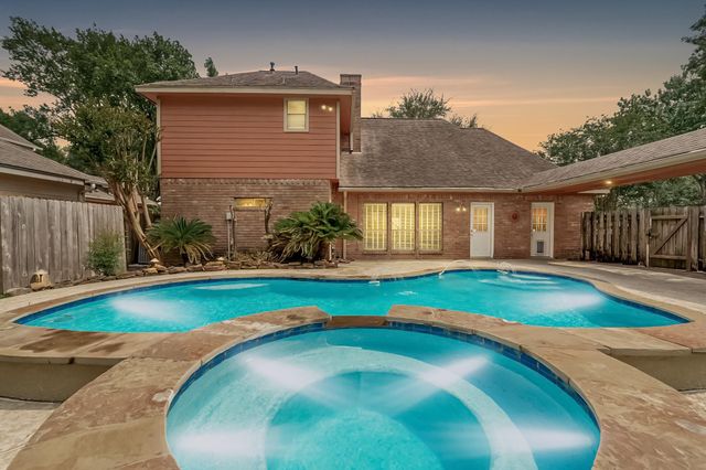 1402 Bittersweet Drive, Richmond, TX 77406