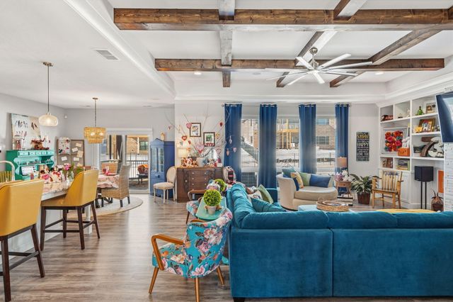 5959 SCREAMING EAGLE LN, Columbia, MO 65201