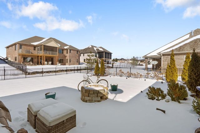 5959 SCREAMING EAGLE LN, Columbia, MO 65201