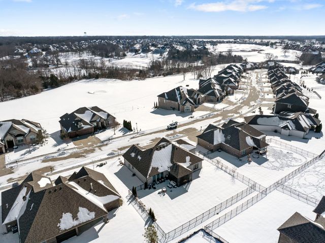 5959 SCREAMING EAGLE LN, Columbia, MO 65201