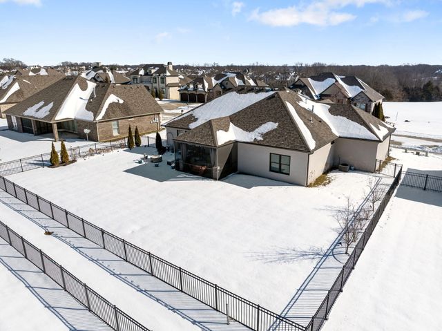 5959 SCREAMING EAGLE LN, Columbia, MO 65201