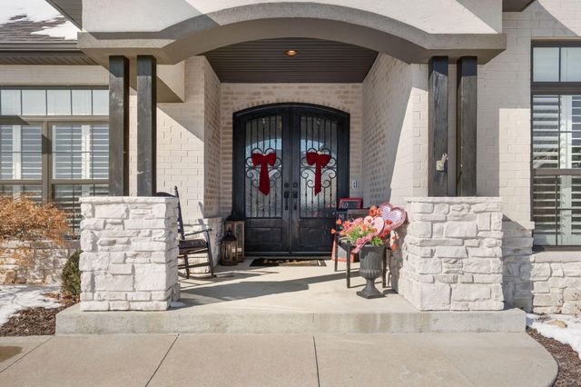 5959 SCREAMING EAGLE LN, Columbia, MO 65201