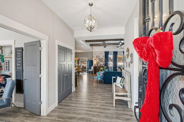 5959 SCREAMING EAGLE LN, Columbia, MO 65201