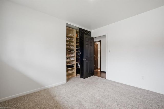 444 Eastwood DR, Newport News, VA 23602