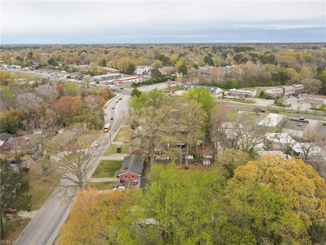 444 Eastwood DR, Newport News, VA 23602