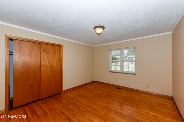 242 Fairview School Circle, Maryville, TN 37803